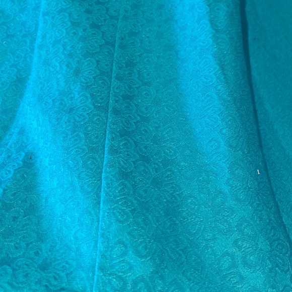 Lilly Pulitzer Blue Sleeveless Dress with Buttons and White Appliqué - Picture 7 of 13